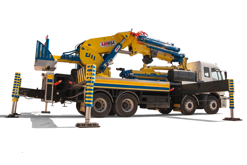 HS 165 (55 TONNE) Hydraulic Folding Boom Crane