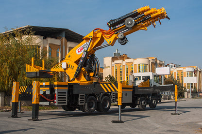 HS 195 (65 TONNE) Hydraulic Folding Boom Crane